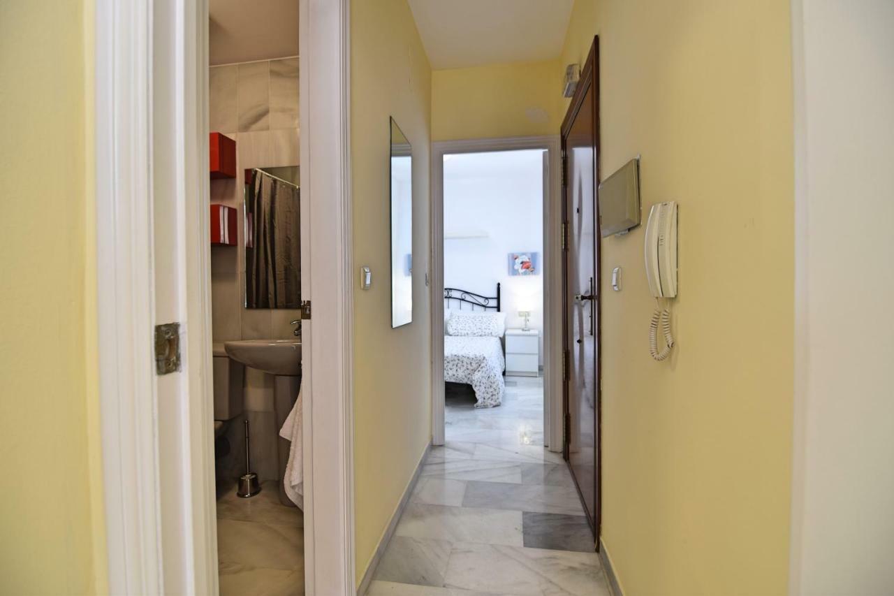 Apartamento Cister Old Town マラガ エクステリア 写真